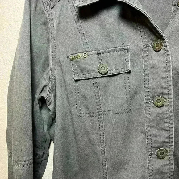 Maurice jacket size large army green with buttons p2p:21in length:28in - Picture 2 of 7